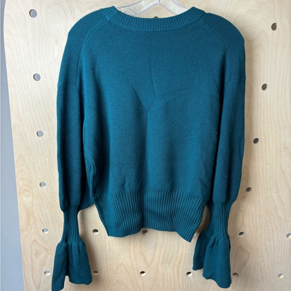 Trina Turk Chloe Ruffle Pullover In Bayberry Medium - Picture 5 of 7